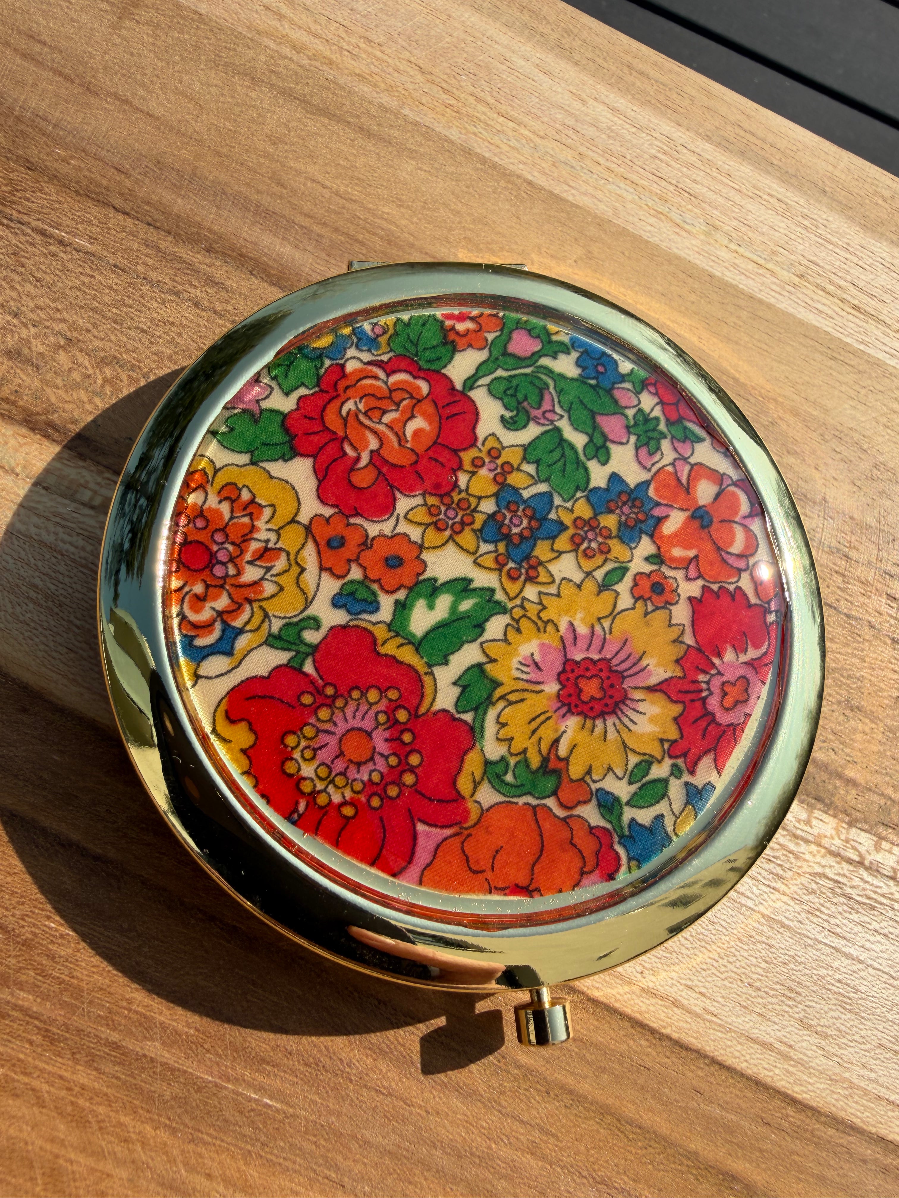 Miroir "poudrier"