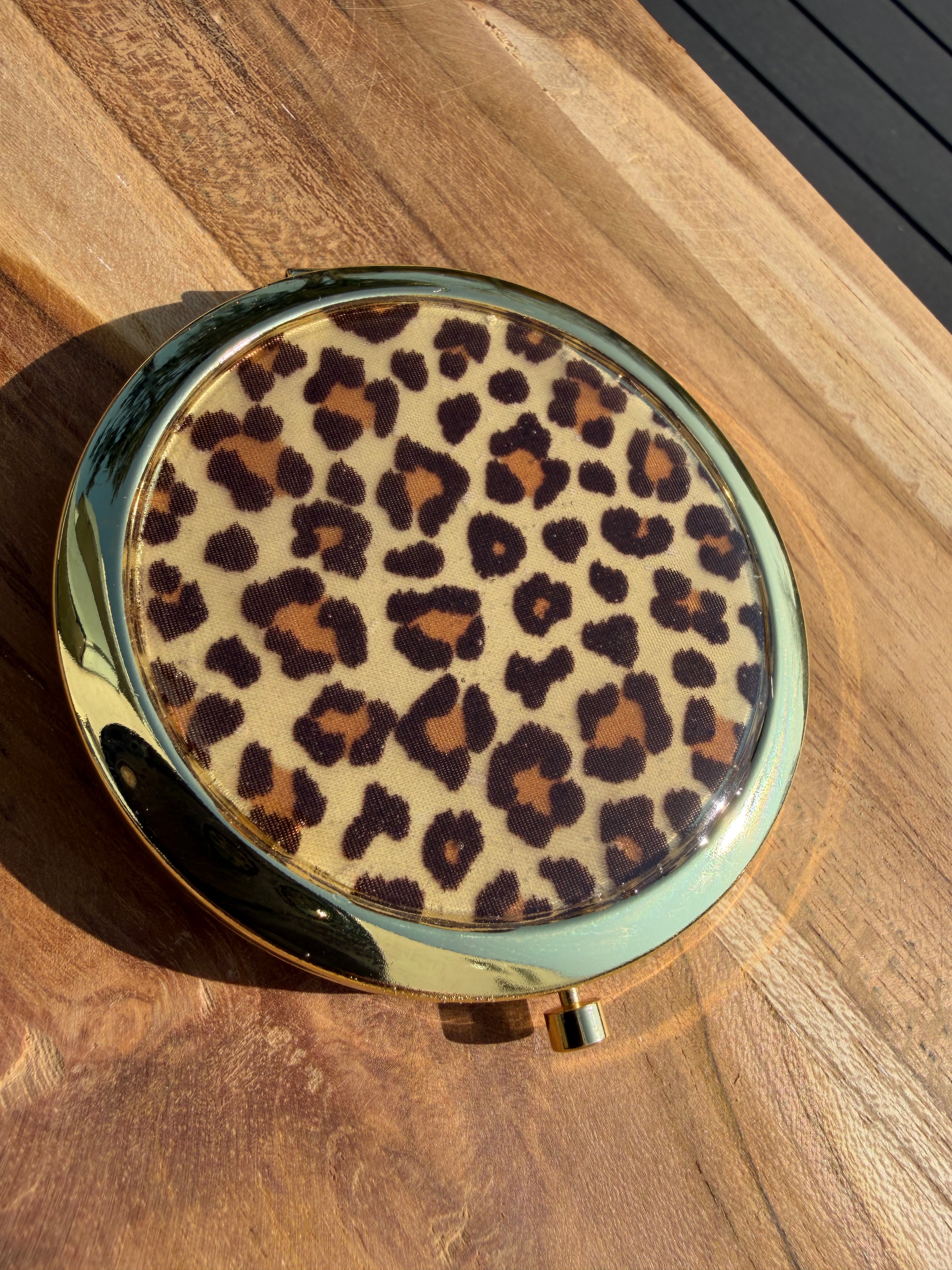 Miroir "poudrier"